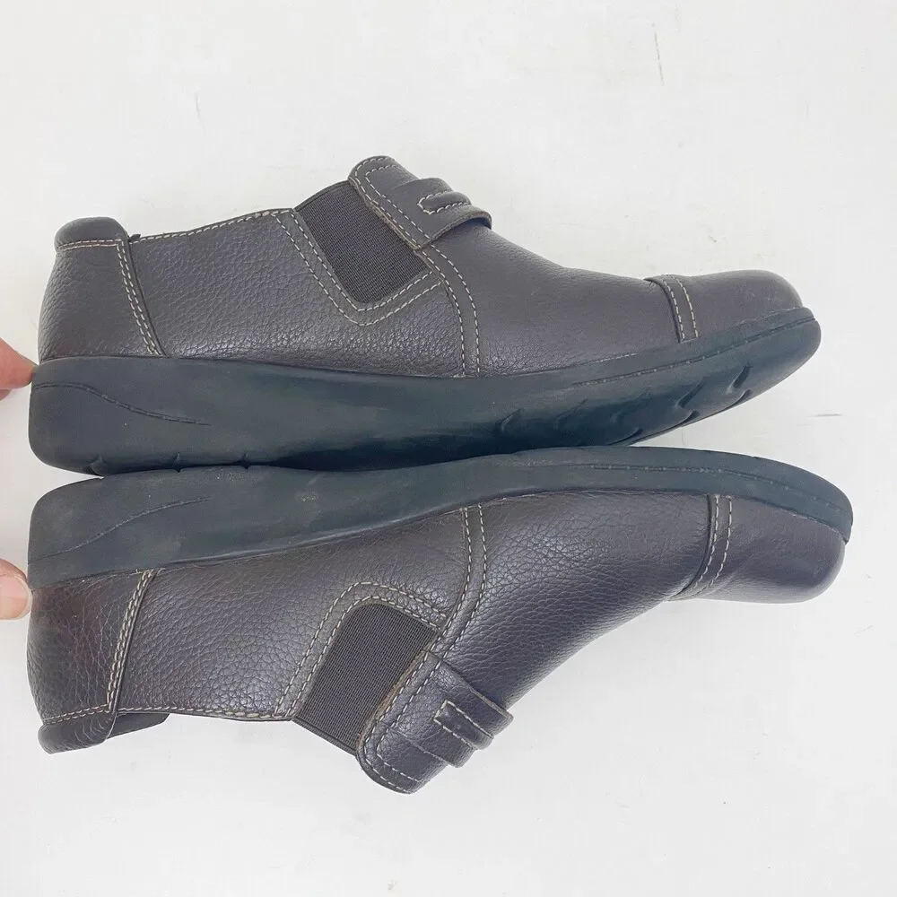 Clarks Collection Cheyn Madi Leather Button Slip On Loafers Womens 7.5M‎ Brown
